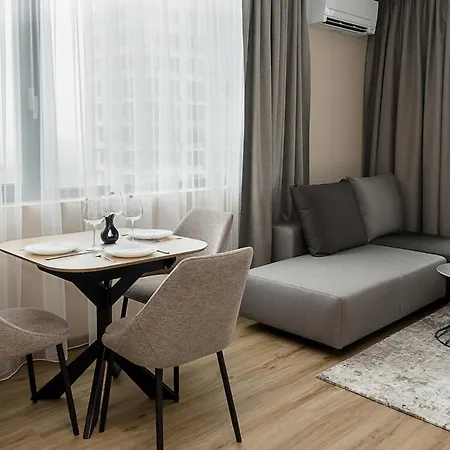 Apartmán 1br Luxury With Sea View And Parking Space *